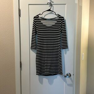 3/4 Sleeve Black Strip Dress